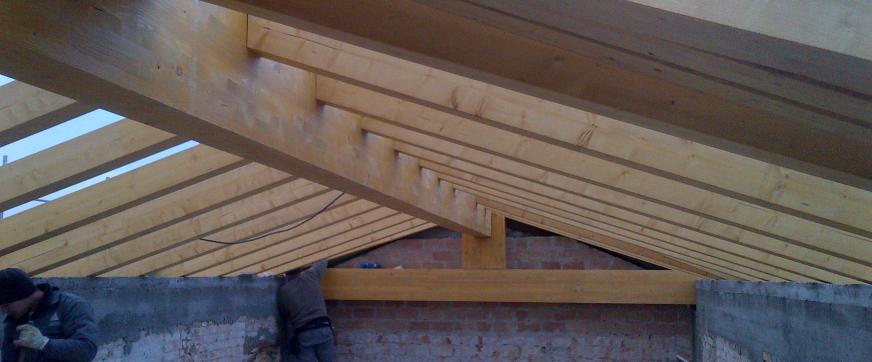 Posa in opera sella struttura lignea della copertura